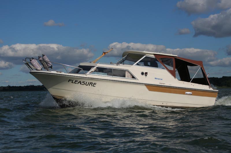 Hausboot Bootsvermietung Bootscharter & Bootstouren auf der Peene in Mecklenburg-Vorpommern